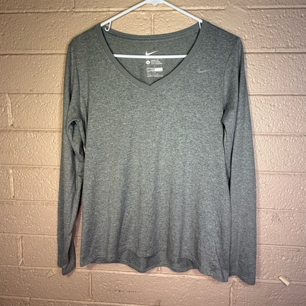 Nike Heather Gray V-Neck Long Sleeve Top